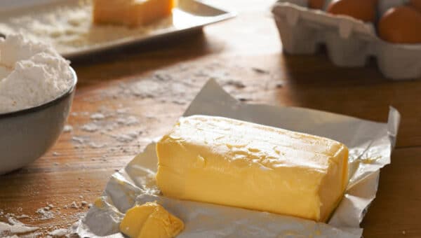 Le beurre clarifié : définition, recette et usages